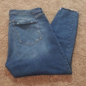 Old Navy super skinny jeans with built in sculp